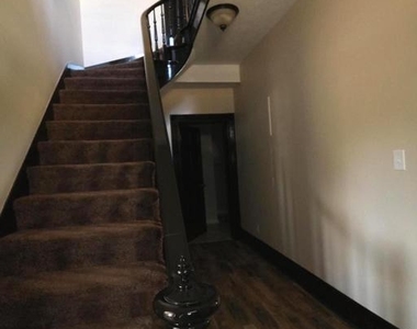 508 S Water Street - Photo Thumbnail 8
