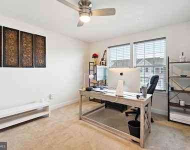 16608 Danridge Manor Drive - Photo Thumbnail 16