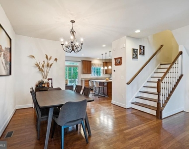 16608 Danridge Manor Drive - Photo Thumbnail 9