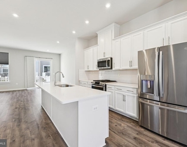 1697 Beech Leaf Street - Photo Thumbnail 7