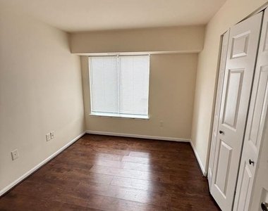 8383 Buttress Lane - Photo Thumbnail 6