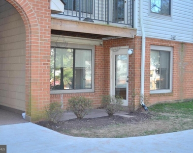 8383 Buttress Lane - Photo Thumbnail 15