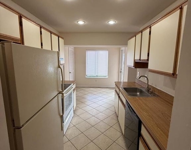 8383 Buttress Lane - Photo Thumbnail 3