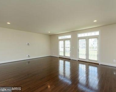 44363 Foxthom Terrace - Photo Thumbnail 7
