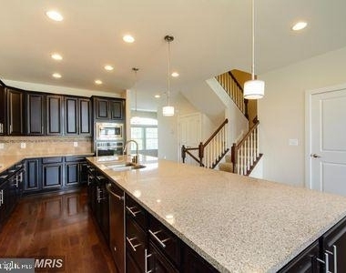 44363 Foxthom Terrace - Photo Thumbnail 5