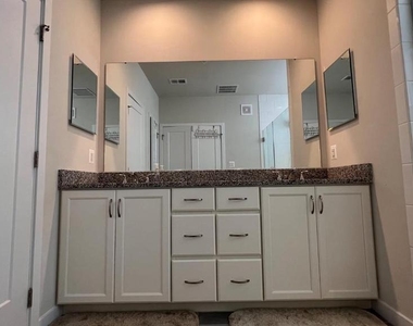 23541 Neersville Corner Terrace - Photo Thumbnail 16