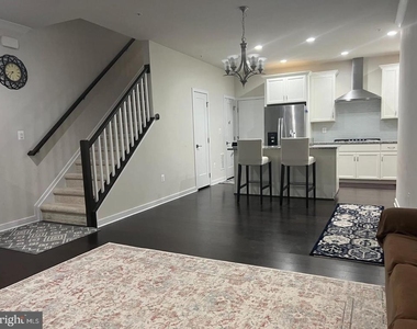 23541 Neersville Corner Terrace - Photo Thumbnail 3