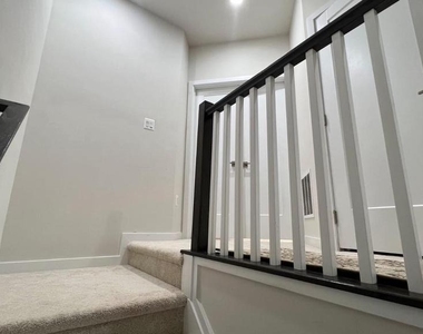 23541 Neersville Corner Terrace - Photo Thumbnail 7