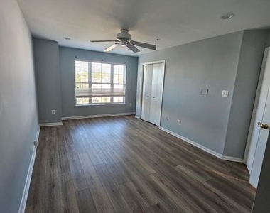 44198 Shady Glen Terrace - Photo Thumbnail 6