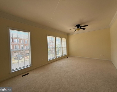 21929 Bayard Terrace - Photo Thumbnail 11