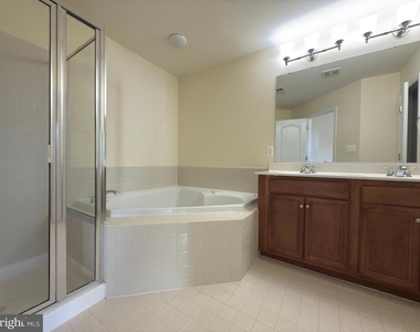 21929 Bayard Terrace - Photo Thumbnail 20