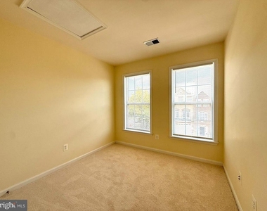 21929 Bayard Terrace - Photo Thumbnail 24