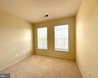 21929 Bayard Terrace - Photo Thumbnail 22