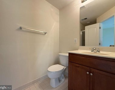 21929 Bayard Terrace - Photo Thumbnail 34