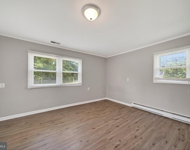 45448 Mallard Street - Photo Thumbnail 11