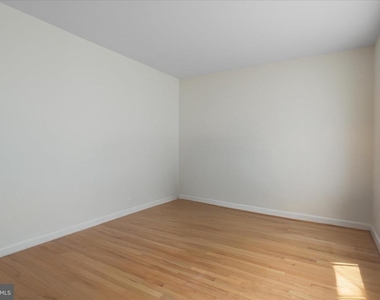 2026 Westwood Forest Drive - Photo Thumbnail 11