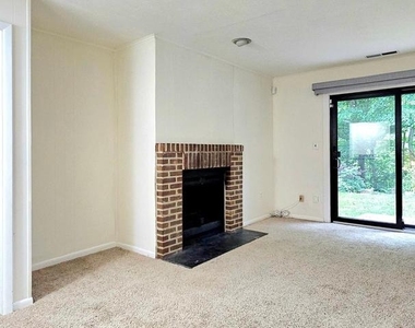 8729 Sheridan Farms Court - Photo Thumbnail 47