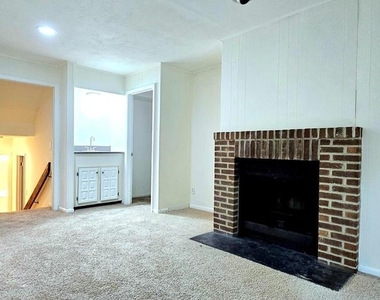 8729 Sheridan Farms Court - Photo Thumbnail 46