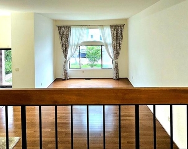 8729 Sheridan Farms Court - Photo Thumbnail 7