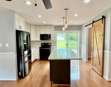 4217 Kincaid Court - Photo Thumbnail 5