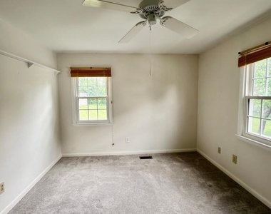 4217 Kincaid Court - Photo Thumbnail 17