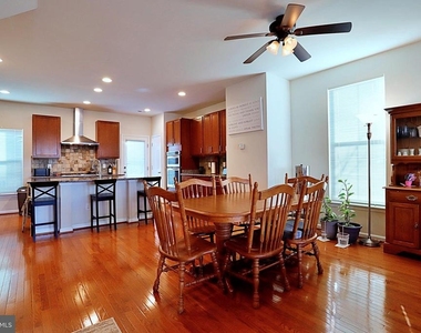 9612 Stockwell Lane - Photo Thumbnail 9