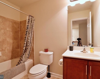 9612 Stockwell Lane - Photo Thumbnail 20