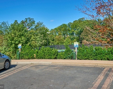 8360 Greensboro Drive - Photo Thumbnail 33