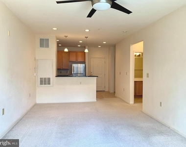 2655 Prosperity Avenue - Photo Thumbnail 12