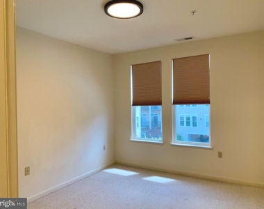 2655 Prosperity Avenue - Photo Thumbnail 16