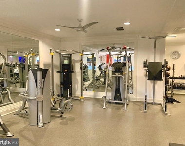 2655 Prosperity Avenue - Photo Thumbnail 29