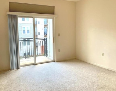 2655 Prosperity Avenue - Photo Thumbnail 13