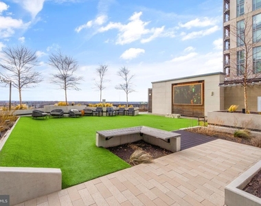 1650 Silver Hill Drive - Photo Thumbnail 46