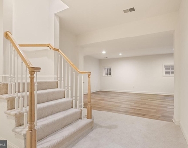 7440 Old Maple Square - Photo Thumbnail 33