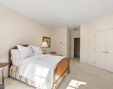 7440 Old Maple Square - Photo Thumbnail 22