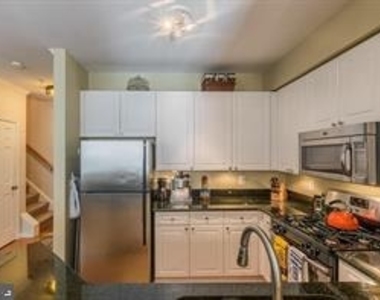 2700 Bellforest Court - Photo Thumbnail 6