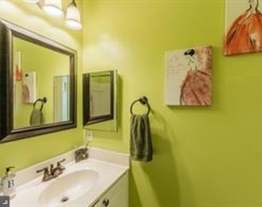 2700 Bellforest Court - Photo Thumbnail 10