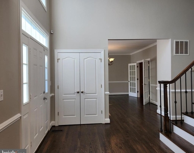 610 Meadow Lane Sw - Photo Thumbnail 5