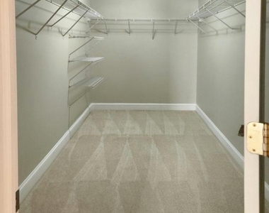 610 Meadow Lane Sw - Photo Thumbnail 28