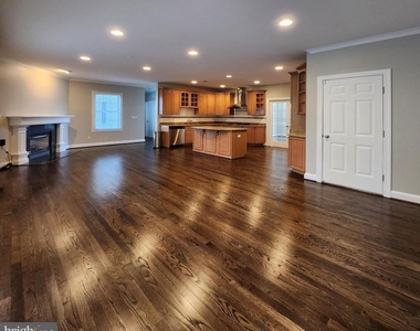 610 Meadow Lane Sw - Photo Thumbnail 9