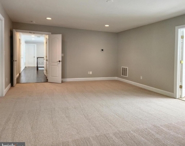 610 Meadow Lane Sw - Photo Thumbnail 26