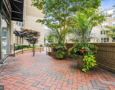12000 Market Street - Photo Thumbnail 33