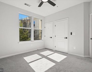 12000 Market Street - Photo Thumbnail 20