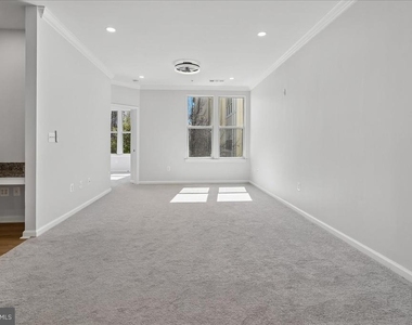 12000 Market Street - Photo Thumbnail 10
