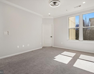 12000 Market Street - Photo Thumbnail 15