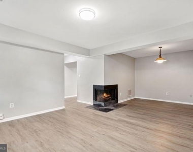 10205 Provincetown Court - Photo Thumbnail 18
