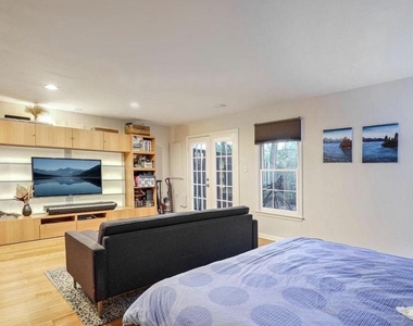 8134 Boss Street - Photo Thumbnail 13