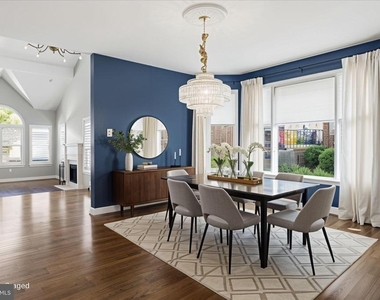 1456 Hampton Hill Circle - Photo Thumbnail 8
