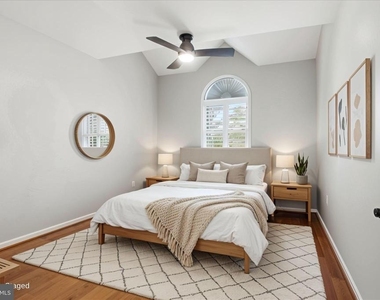1456 Hampton Hill Circle - Photo Thumbnail 24