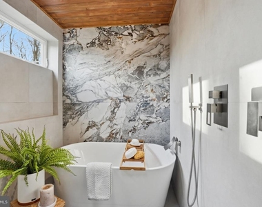 11216 S Shore Road - Photo Thumbnail 68